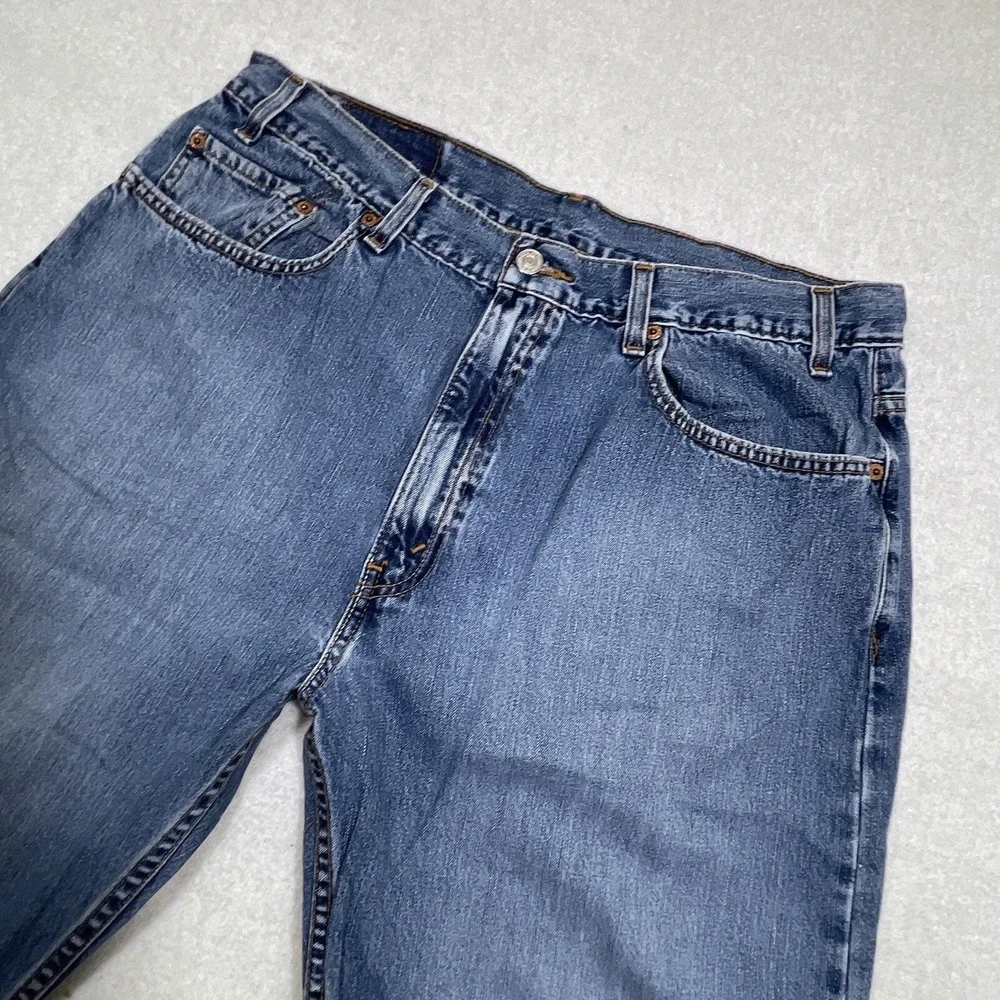 Vintage Levi's 505 Men's Jeans W38 L32 Blue Straight Regular 2001 Black Batwing
